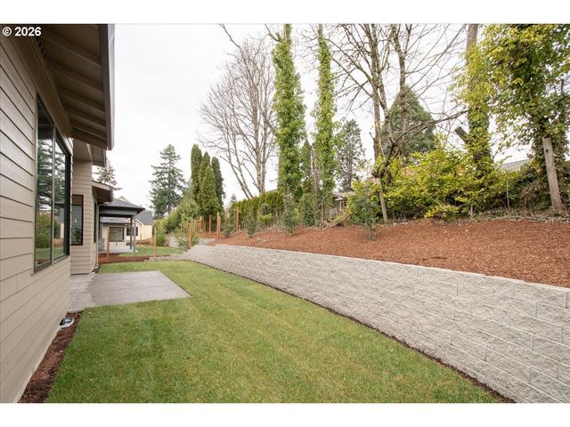 10718 Se 13TH Cir, Vancouver, WA 98664