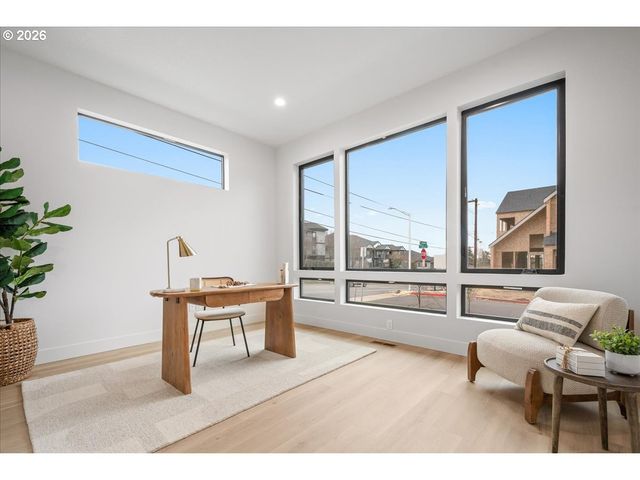 10718 Se 13TH Cir, Vancouver, WA 98664