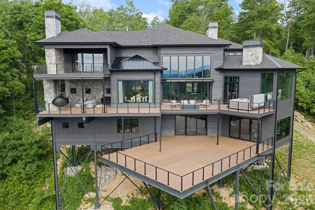 270 Osprey Drive, Banner Elk, NC 28604