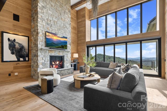 270 Osprey Drive, Banner Elk, NC 28604