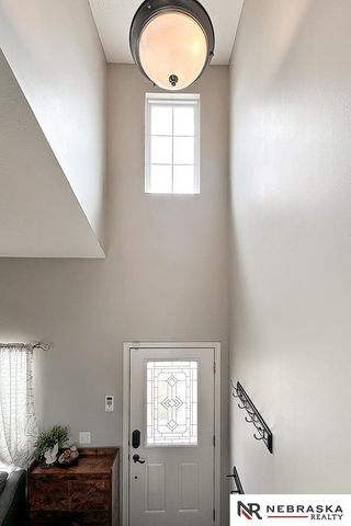 16134 Willow Street, Omaha, NE 68136