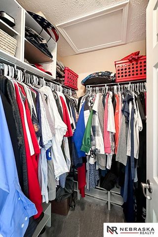 16134 Willow Street, Omaha, NE 68136