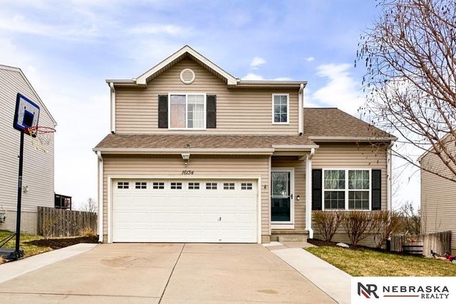 16134 Willow Street, Omaha, NE 68136