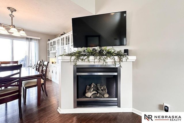 16134 Willow Street, Omaha, NE 68136