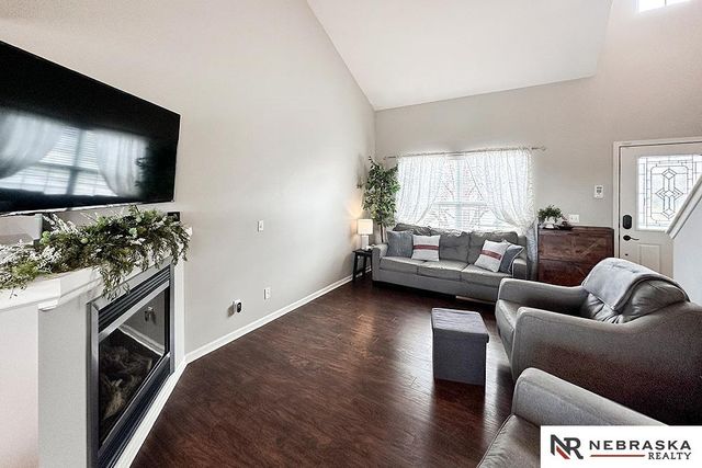 16134 Willow Street, Omaha, NE 68136