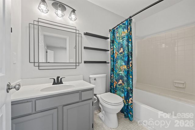 6801 Stillmeadow Drive, Charlotte, NC 28277