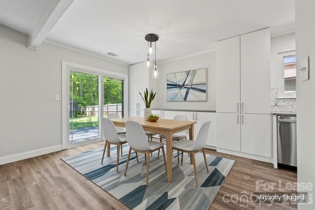 6801 Stillmeadow Drive, Charlotte, NC 28277