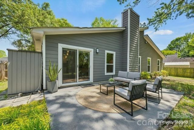 6801 Stillmeadow Drive, Charlotte, NC 28277