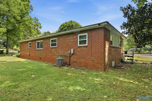 3101 Kirkland Circle, Huntsville, AL 35810