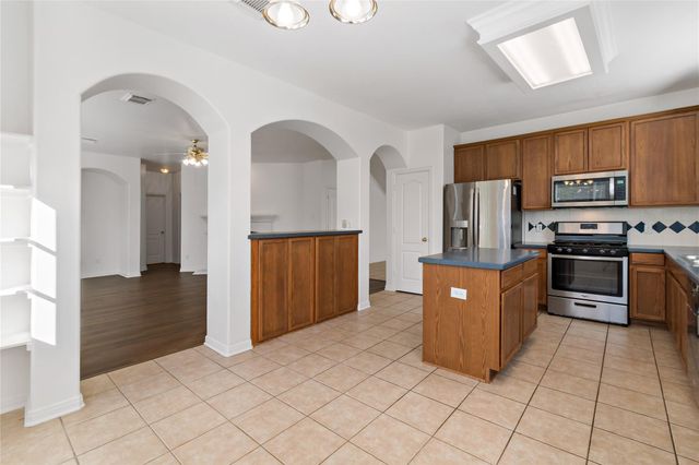 3326 Lakeway Lane, Pearland, TX 77584