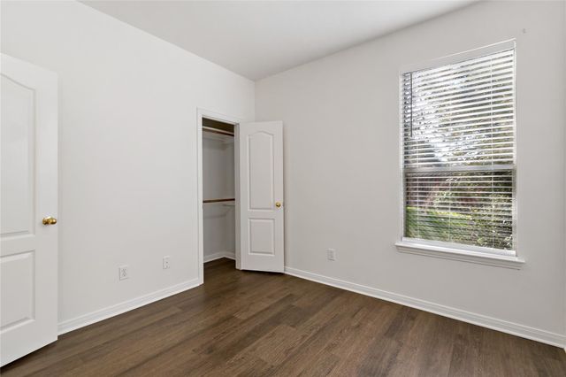 3326 Lakeway Lane, Pearland, TX 77584