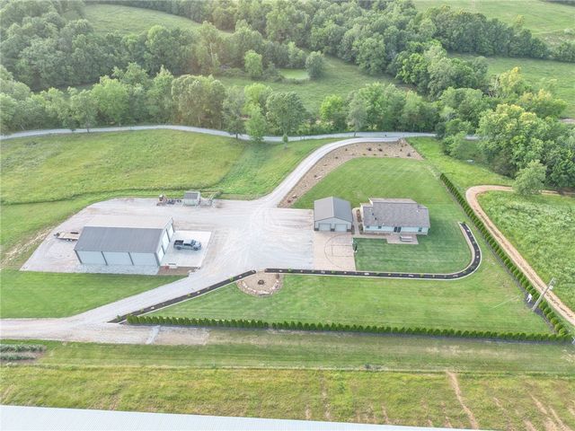 259 Madison 2220, Huntsville, AR 72740