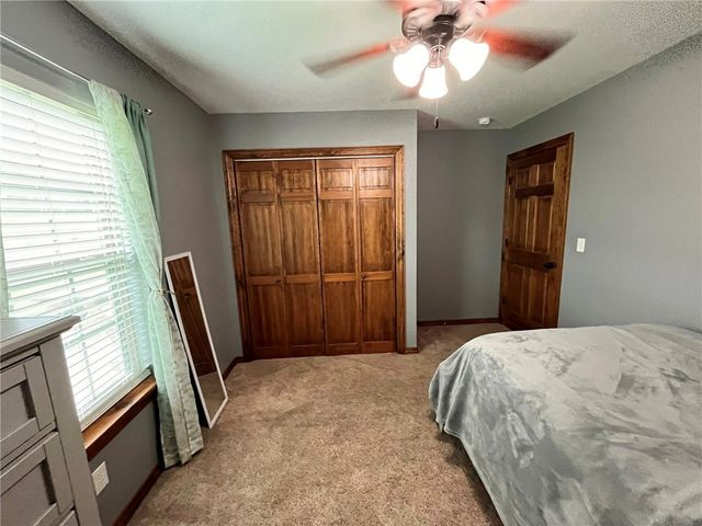 259 Madison 2220, Huntsville, AR 72740
