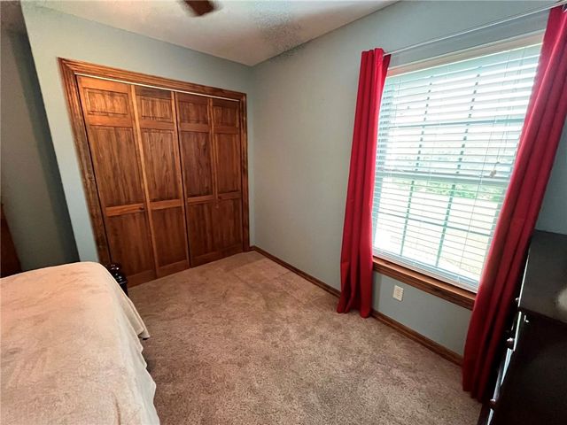 259 Madison 2220, Huntsville, AR 72740