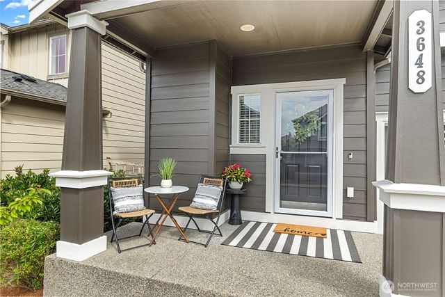 3648 London Loop NE, Lacey, WA 98516