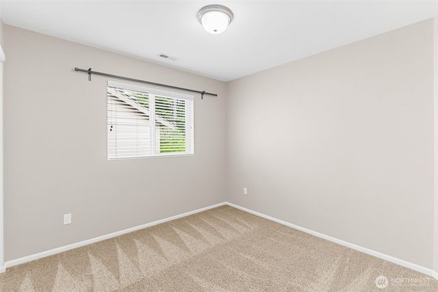 3648 London Loop NE, Lacey, WA 98516