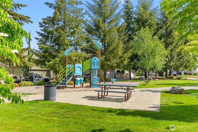 3648 London Loop NE, Lacey, WA 98516