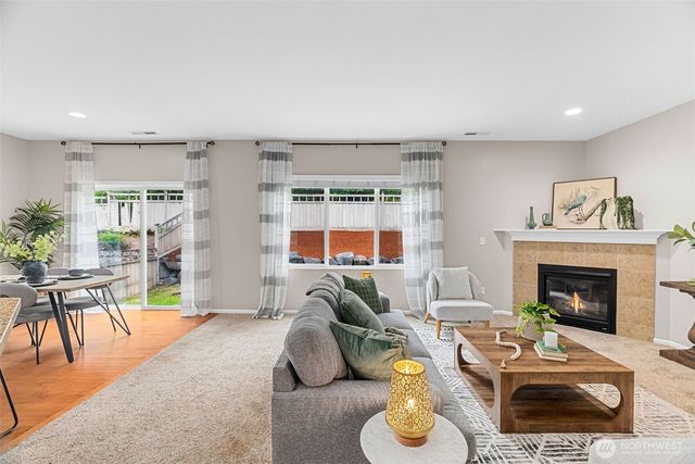 3648 London Loop NE, Lacey, WA 98516