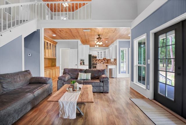 14274 County Road 426, Lindale, TX 75771