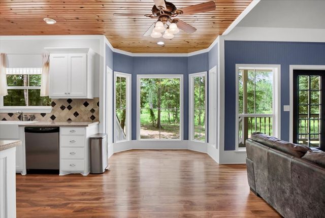 14274 County Road 426, Lindale, TX 75771