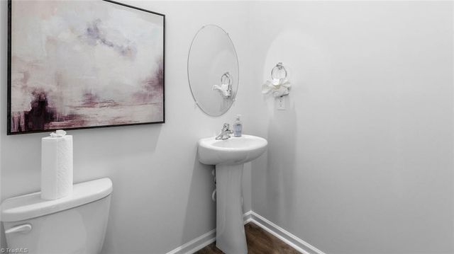 509 Nassco Place, Jamestown, NC 27282