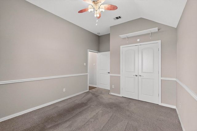 201 Hartley Lane, Red Oak, TX 75154