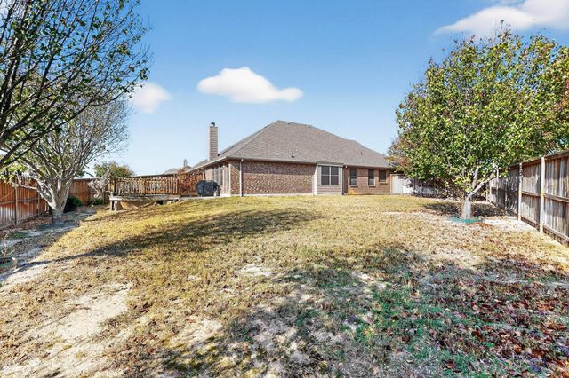 201 Hartley Lane, Red Oak, TX 75154