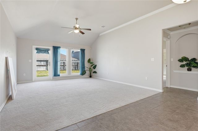 2293 Tallow Dr, Portland, TX 78374