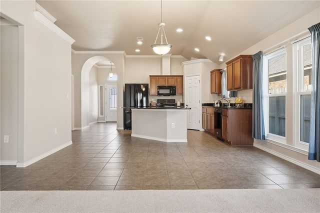 2293 Tallow Dr, Portland, TX 78374