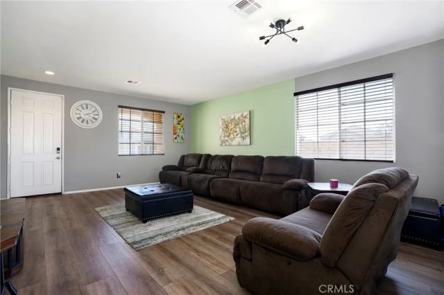 2247 Compote, Palmdale, CA 93551