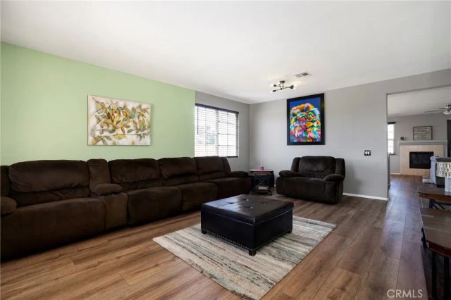 2247 Compote, Palmdale, CA 93551