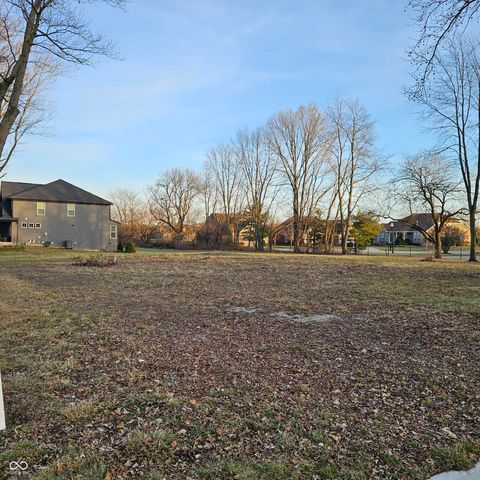 8451 S Arlington Avenue, Indianapolis, IN 46237