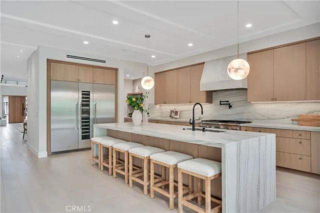 1823 8th Street, Manhattan Beach, CA 90266