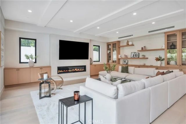 1823 8th Street, Manhattan Beach, CA 90266