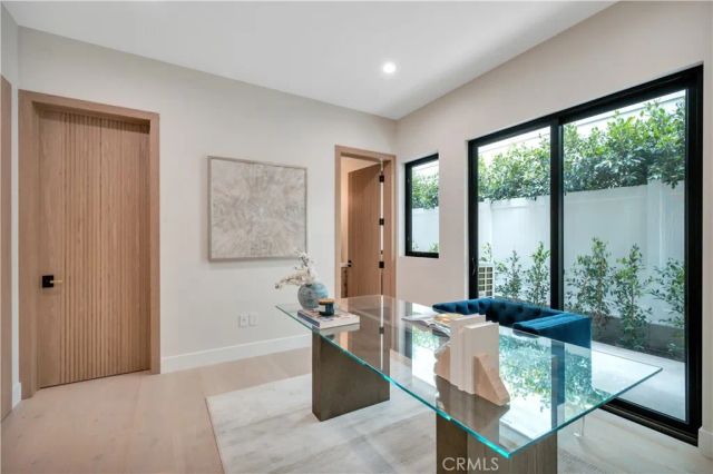 1823 8th Street, Manhattan Beach, CA 90266