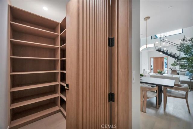 1823 8th Street, Manhattan Beach, CA 90266