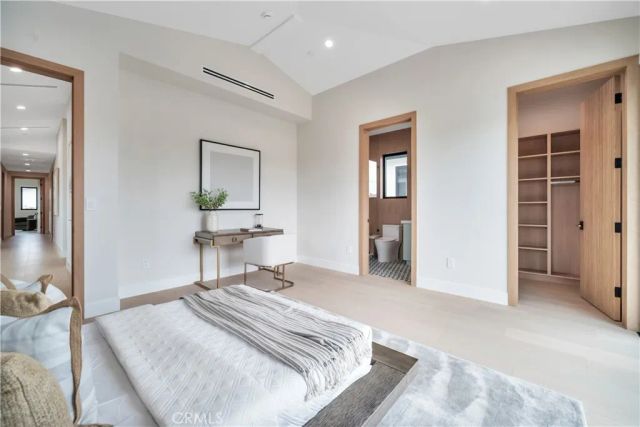 1823 8th Street, Manhattan Beach, CA 90266