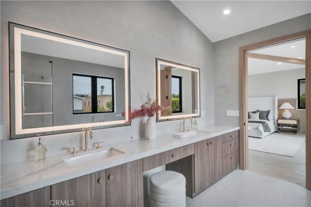 1823 8th Street, Manhattan Beach, CA 90266