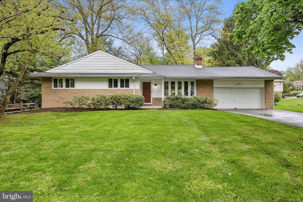 1011 KIPLING RD, Jenkintown, PA 19046