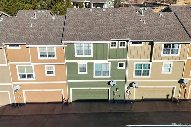 857 Rock Mesa Point, Castle Rock, CO 80108