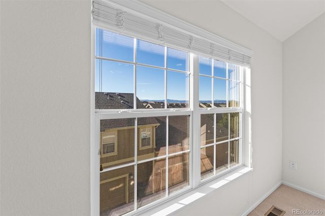 857 Rock Mesa Point, Castle Rock, CO 80108