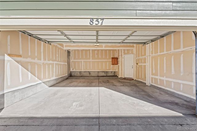 857 Rock Mesa Point, Castle Rock, CO 80108