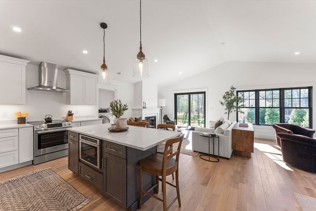 46 Sandwich Road 5, Plymouth, MA 02360