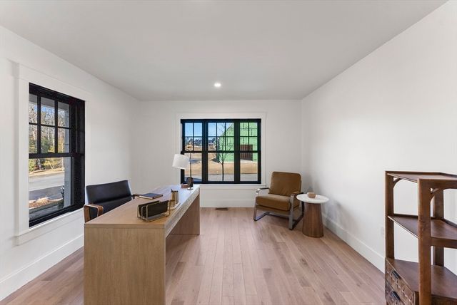 46 Sandwich Road 5, Plymouth, MA 02360