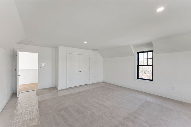 46 Sandwich Road 5, Plymouth, MA 02360