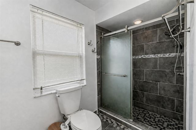 837 VERMONT WOODS LANE, Orlando, FL 32824
