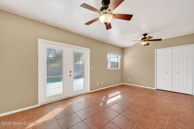 1000 Starfire Street SE, Palm Bay, FL 32909