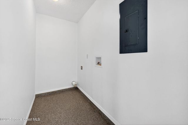 1000 Starfire Street SE, Palm Bay, FL 32909