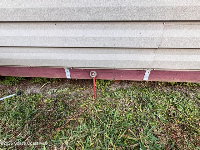 1000 Starfire Street SE, Palm Bay, FL 32909