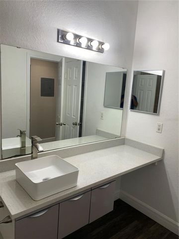 3701 CONROY ROAD 1835, Orlando, FL 32839